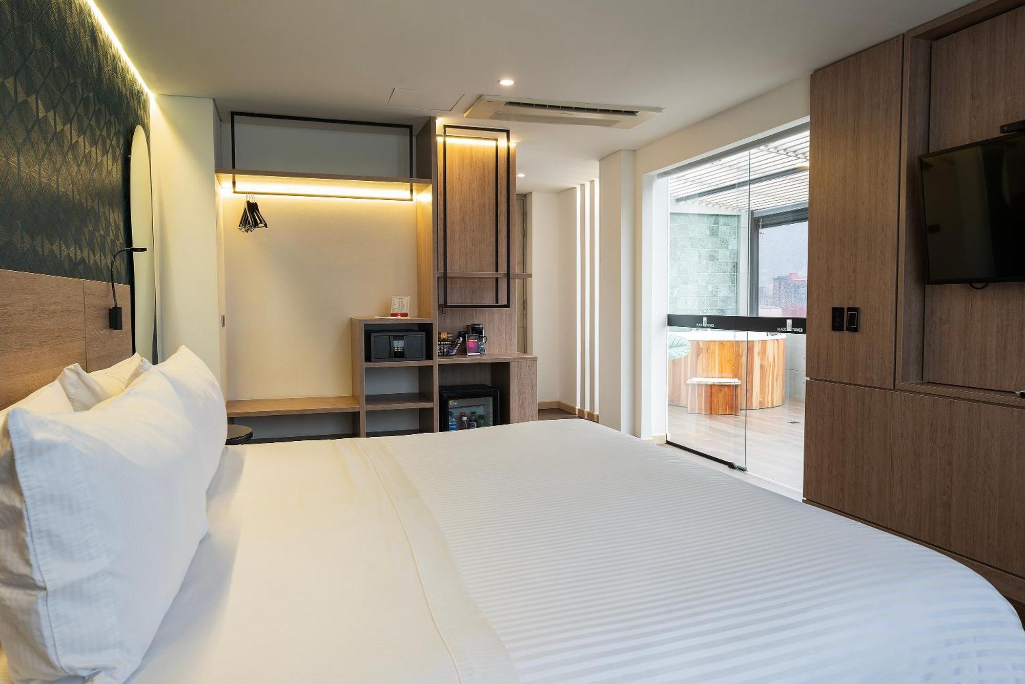 Hotel Black Tower Premium Bogota Bagian luar foto