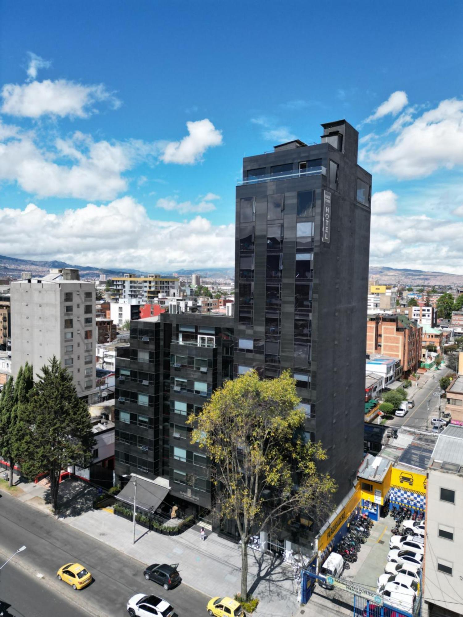 Hotel Black Tower Premium Bogota Bagian luar foto