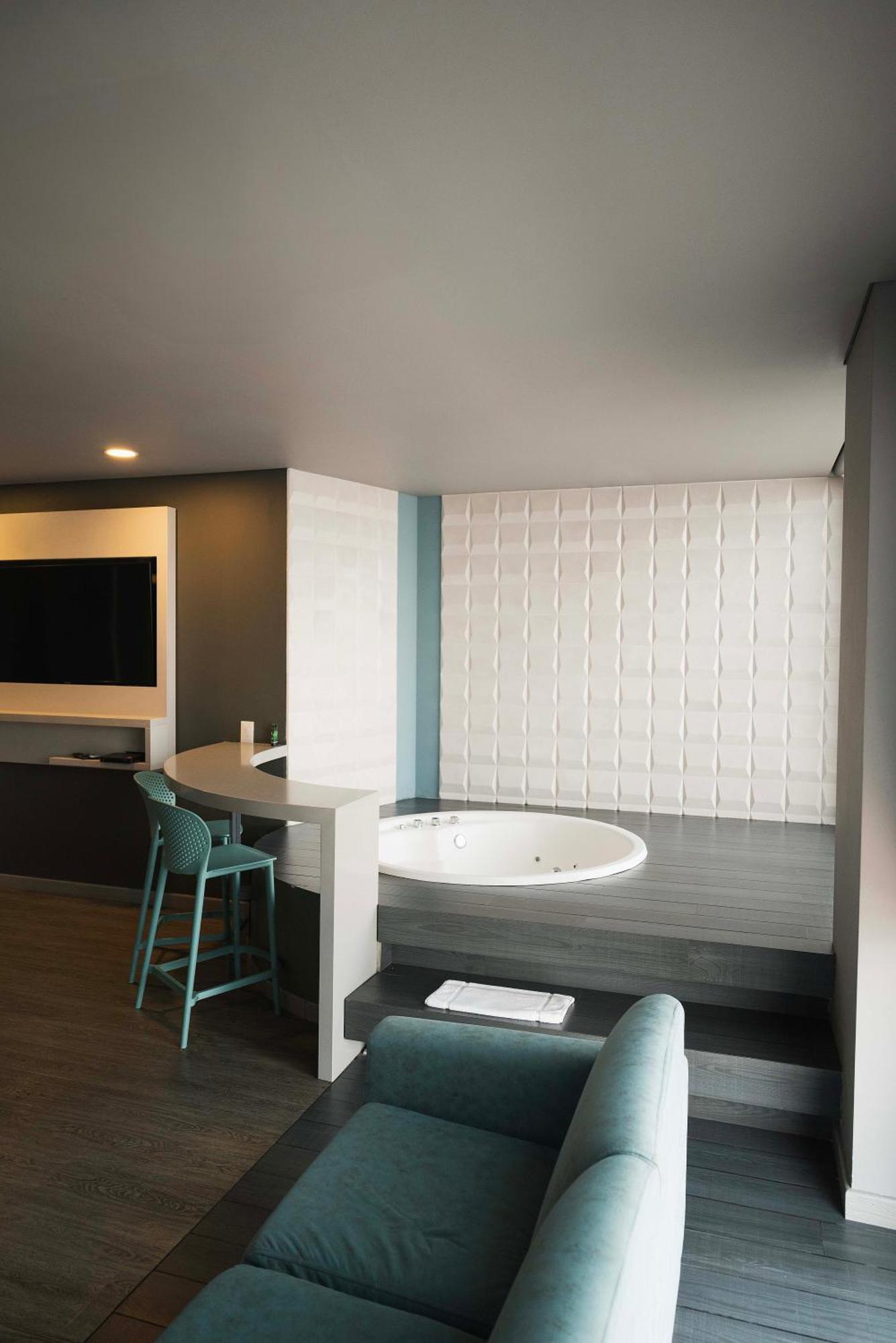 Hotel Black Tower Premium Bogota Bagian luar foto