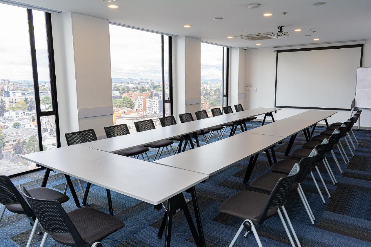 Hotel Black Tower Premium Bogota Bagian luar foto